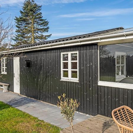 Lovely Home In Otterup With Kitchen Kültér fotó