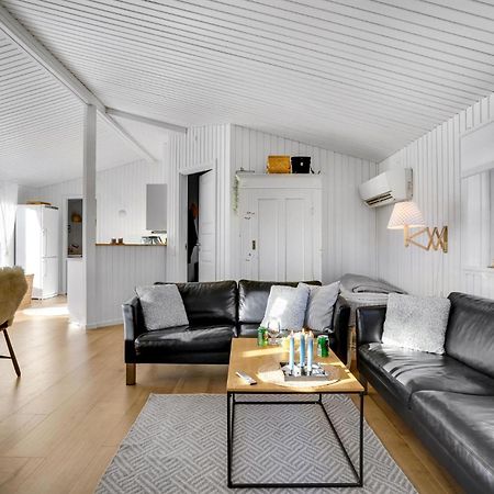 Lovely Home In Otterup With Kitchen Kültér fotó