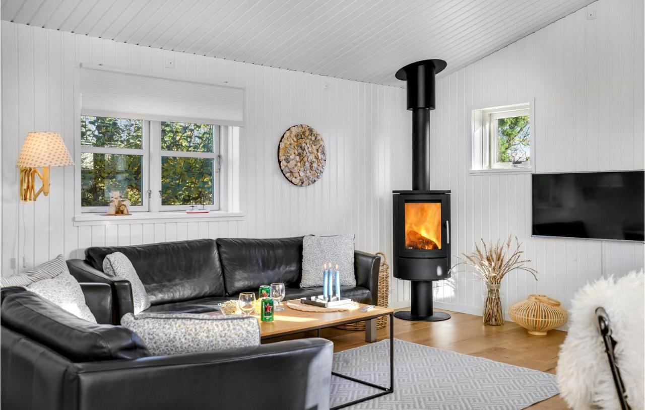 Lovely Home In Otterup With Kitchen Kültér fotó