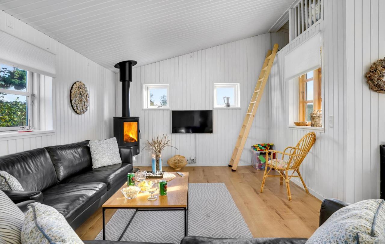 Lovely Home In Otterup With Kitchen Kültér fotó